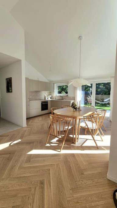 Haus Am Waldrand Und In Seenaehe Lehnin Zewnętrze zdjęcie
