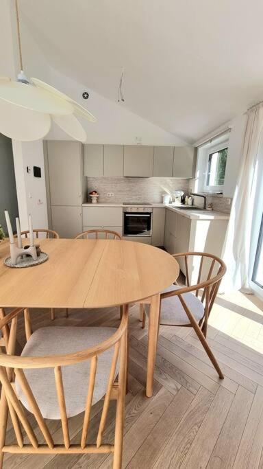 Haus Am Waldrand Und In Seenaehe Lehnin Zewnętrze zdjęcie